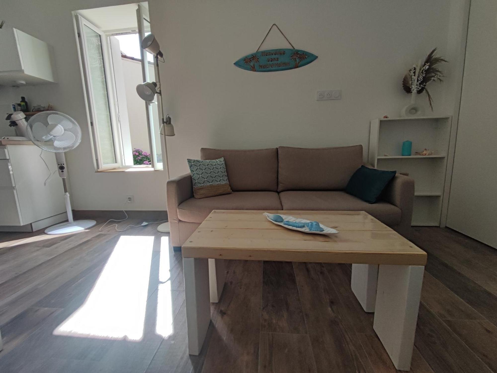 Residence Manivi Beaupreau-en-Mauges Luaran gambar